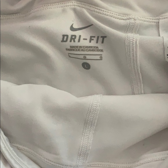 Nike dry fit women’s tennis skirt - Picture 2 of 3